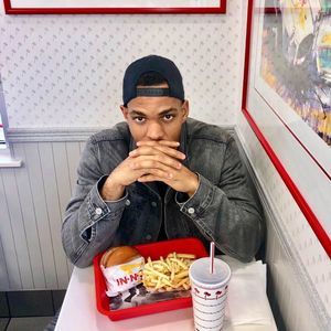 Meet your Posher, Vance